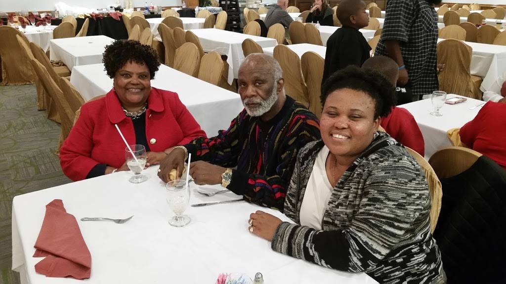 Flame Catering & Banquet Center | restaurant | 2301 Neuse Blvd, New Bern, NC 28560, USA | 2526331193 OR +1 252-633-1193