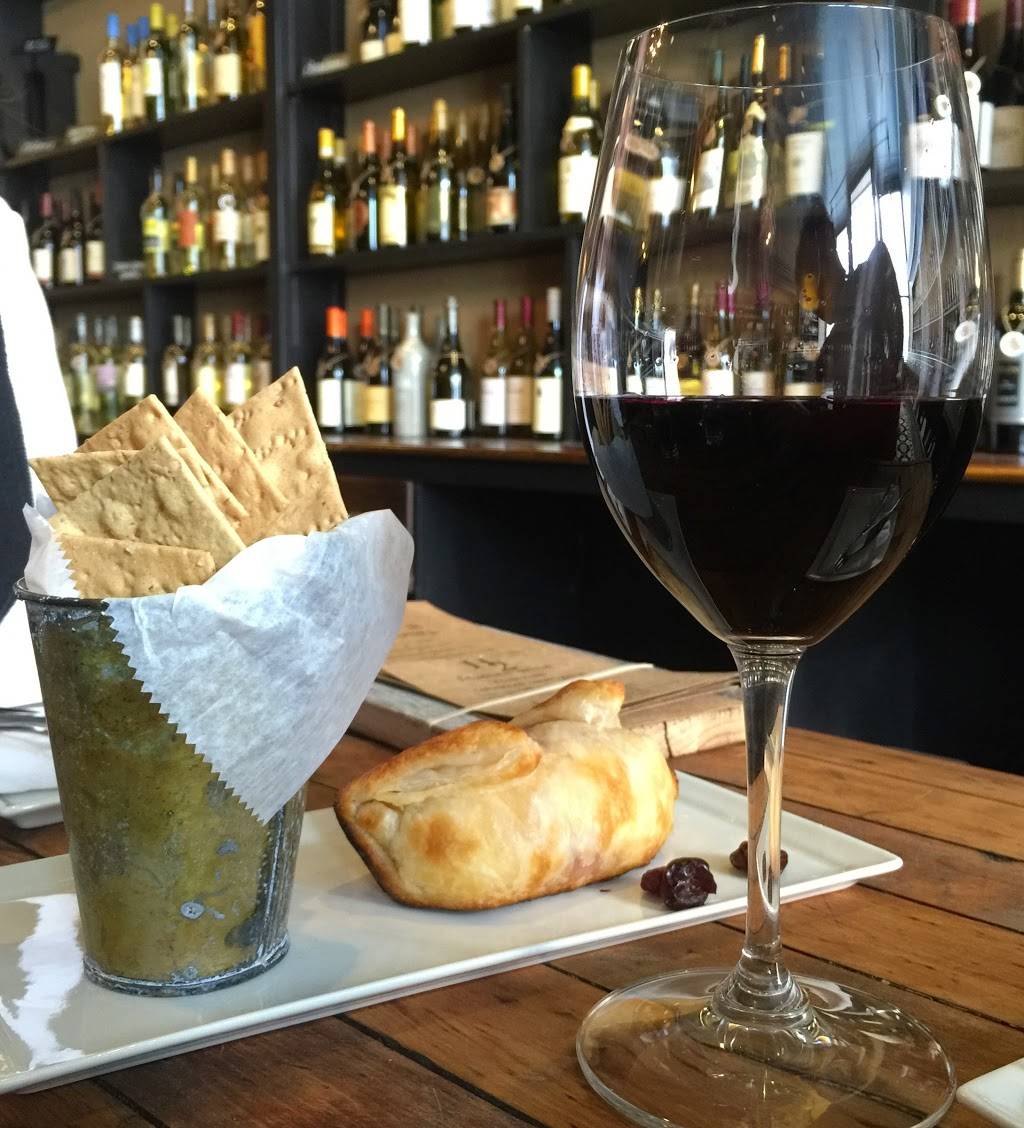 H2 Huth & Harris Wine Merchants | restaurant | 221 S Court St, Medina, OH 44256, USA | 3308053212 OR +1 330-805-3212