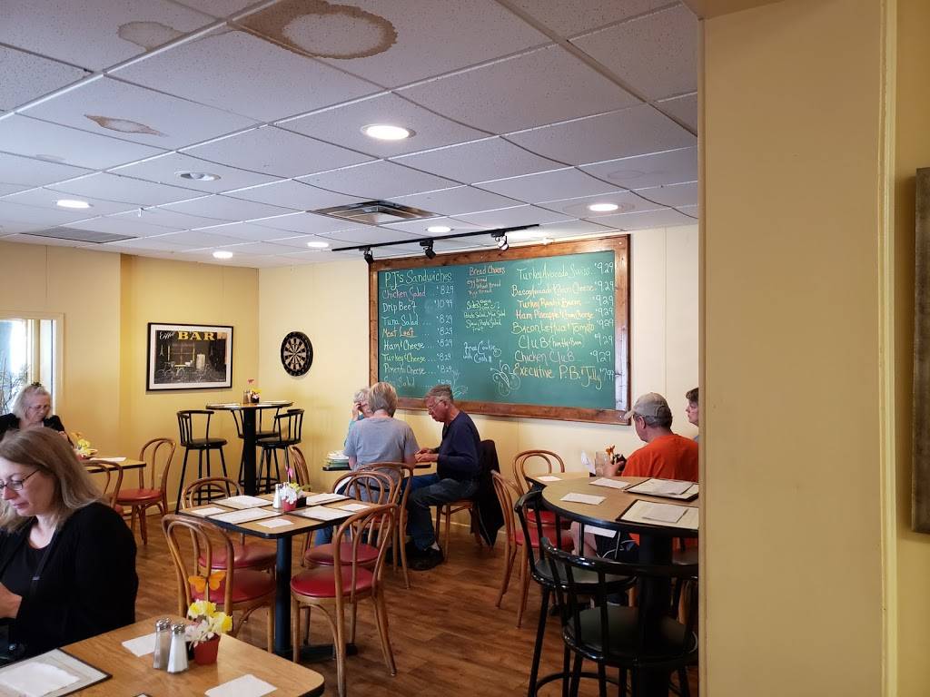 P Js Sandwich Shoppe | meal takeaway | 4307 E 31st St, Tulsa, OK 74135, USA | 9186224662 OR +1 918-622-4662