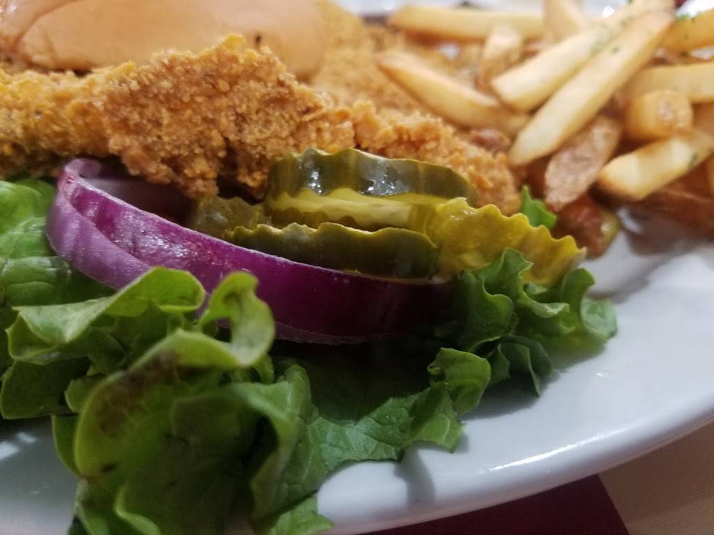 Paola Eatery | restaurant | 110 W Peoria St, Paola, KS 66071, USA | 9132711722 OR +1 913-271-1722