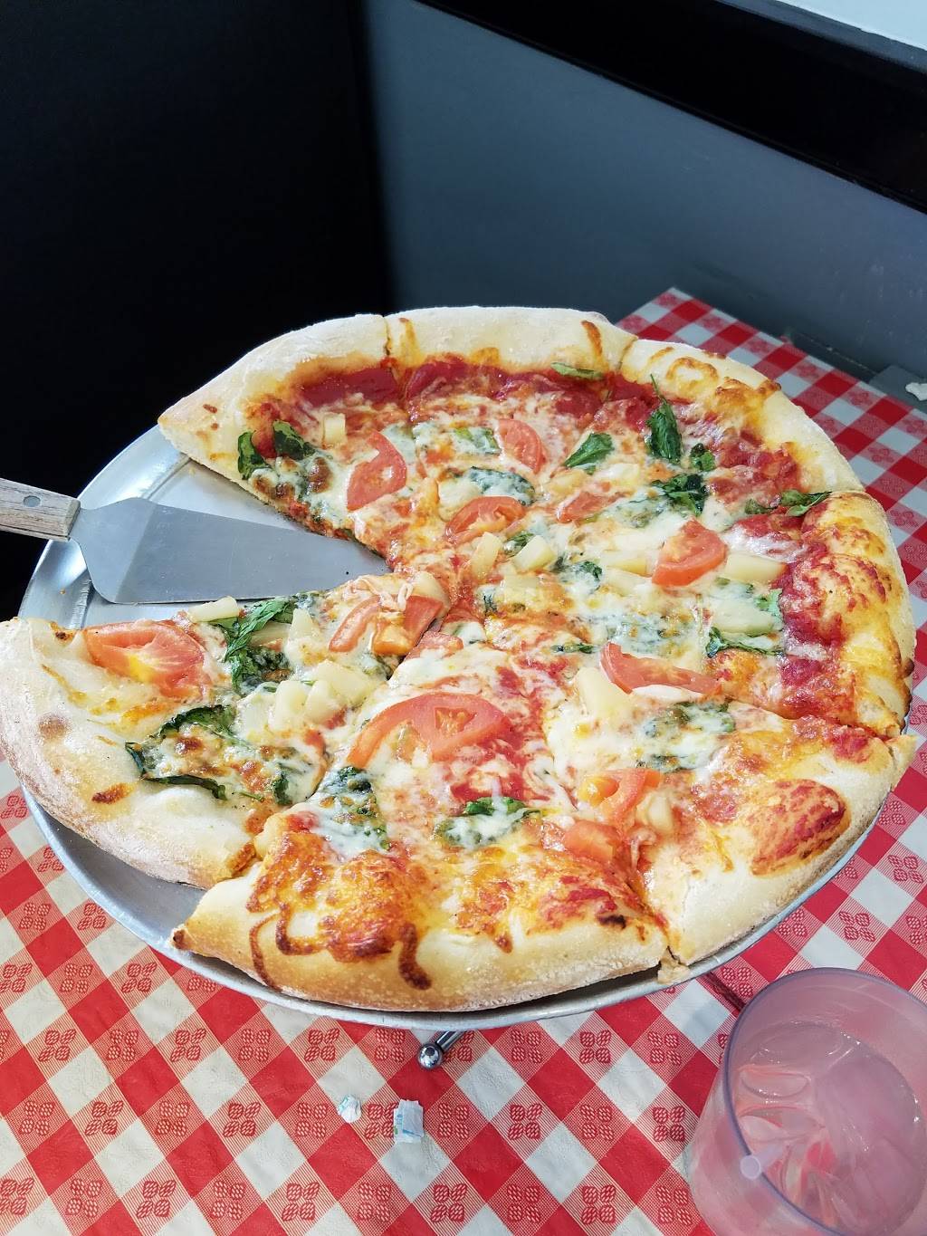 Fabulous Pizza | restaurant | 1807 Jerry Jones Dr, Valdosta, GA 31602, USA | 2292191900 OR +1 229-219-1900