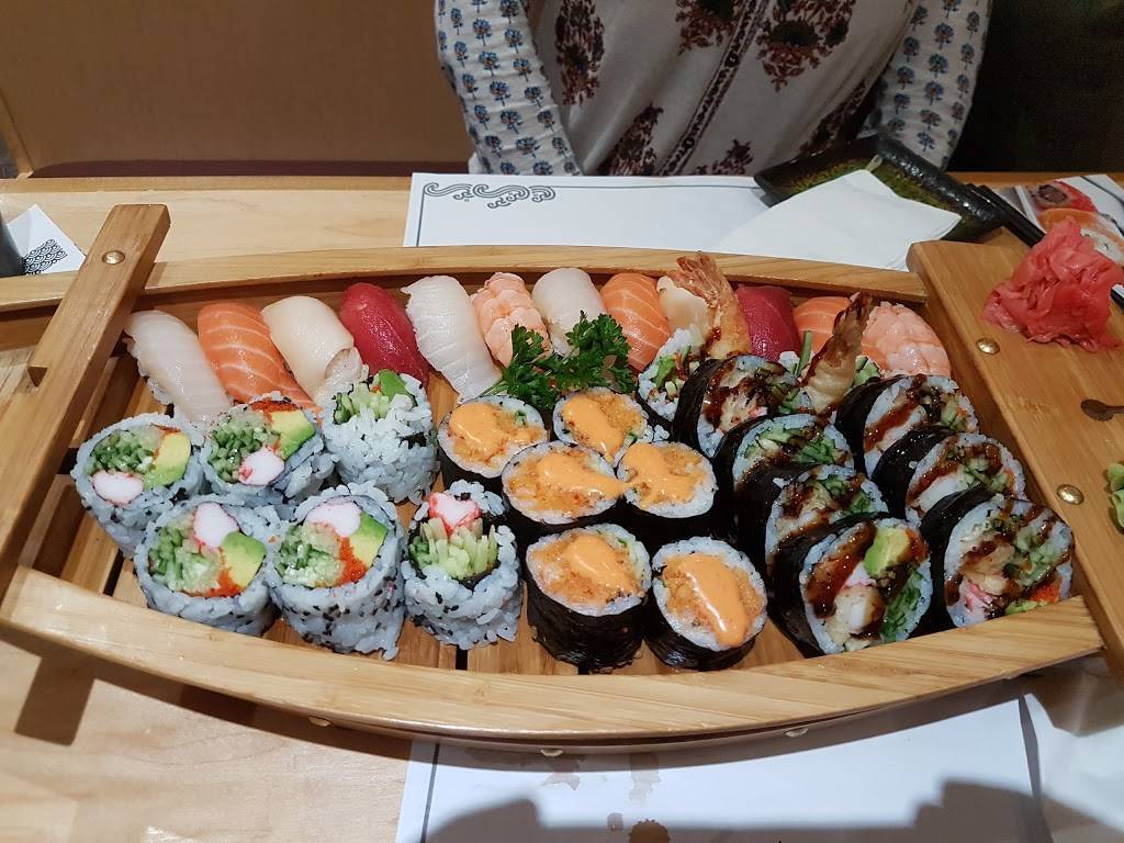 Sushi Aoi | restaurant | 10620 Yonge St, Richmond Hill, ON L4C 3C8, Canada | 9057870087 OR +1 905-787-0087