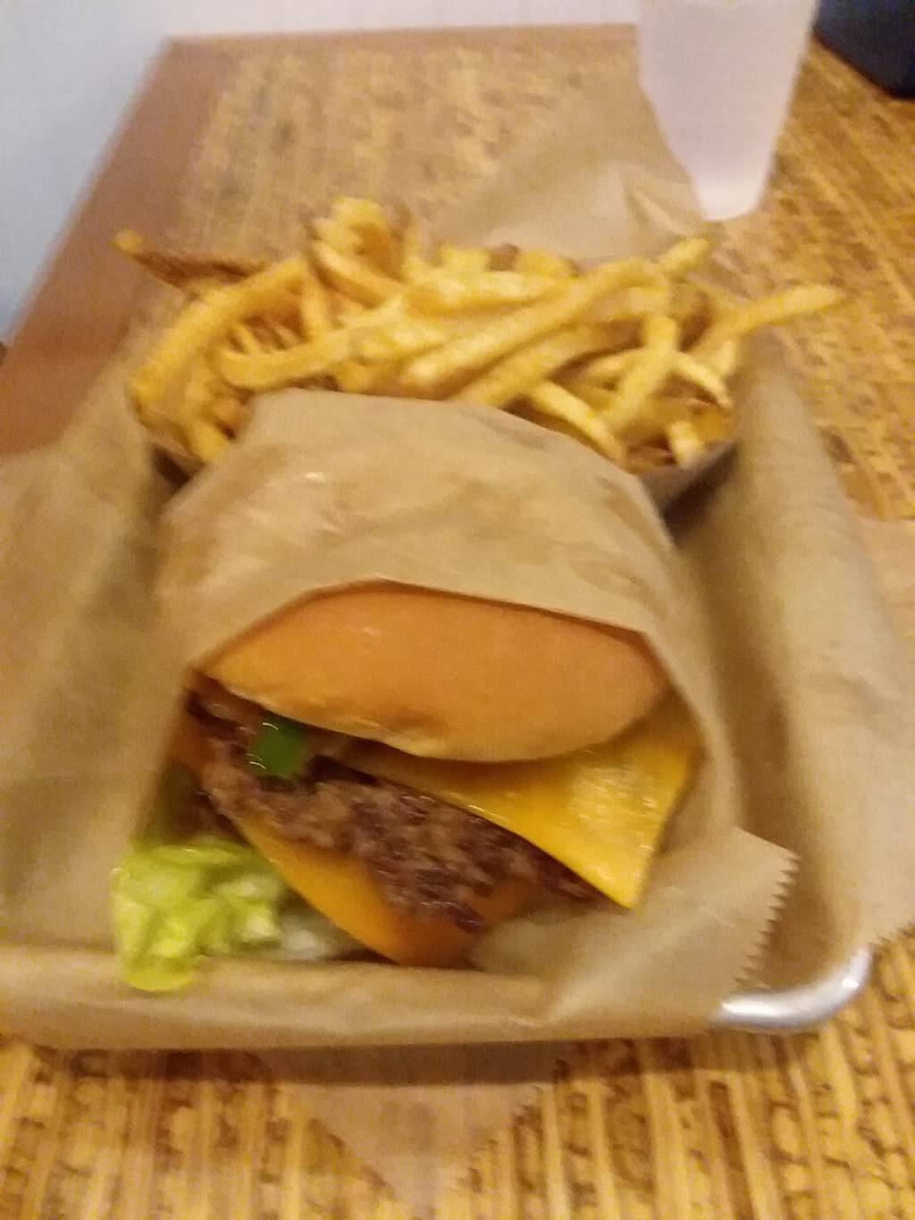 Elevation Burger | restaurant | 9518 Main St, Fairfax, VA 22031, USA | 7034262017 OR +1 703-426-2017