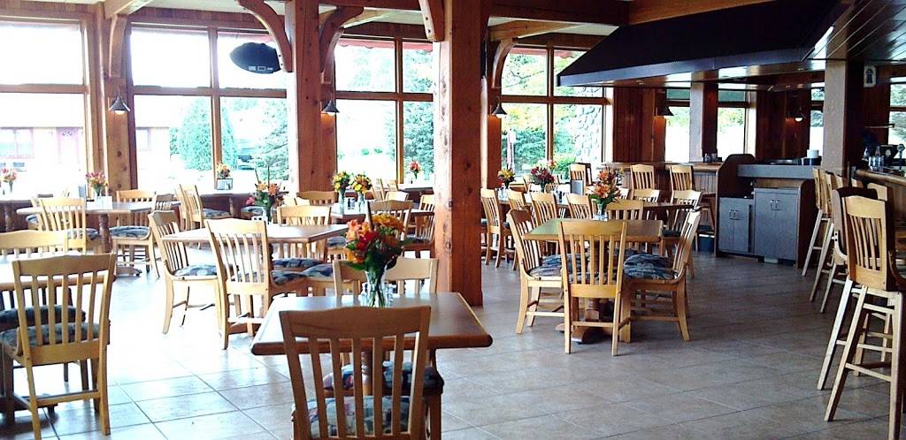 Wave Pointe Marina & Resort | restaurant | 3600 Co Rd CC, Sturgeon Bay, WI 54235, USA | 9208245440 OR +1 920-824-5440