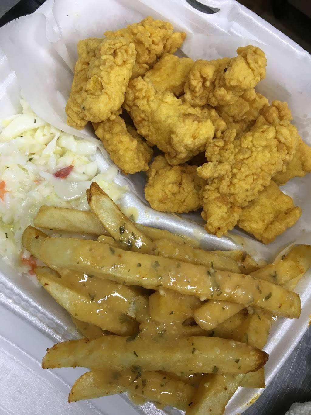 Fresh Cuts Deli | restaurant | 5615 Woodland Ave, Cleveland, OH 44104, USA | 2169386707 OR +1 216-938-6707