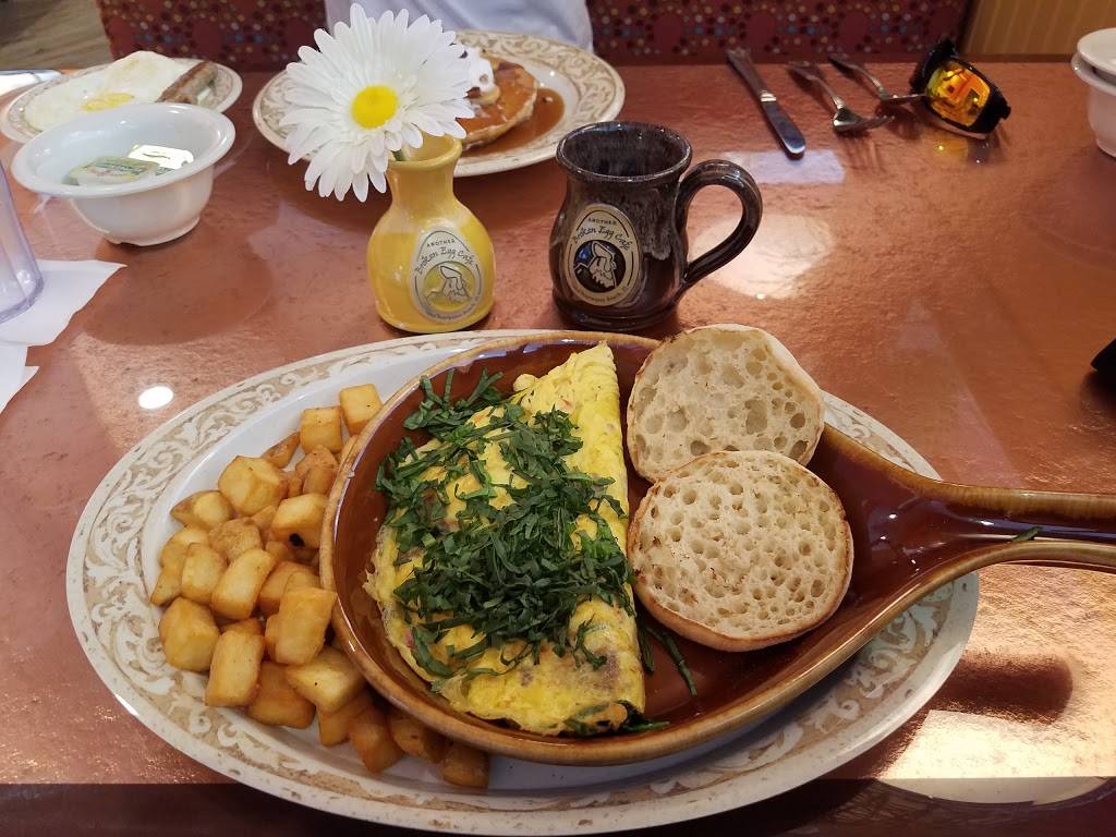 Another Broken Egg Cafe | cafe | 470 Poinsettia Ave, Clearwater Beach, FL 33767, USA | 7272404682 OR +1 727-240-4682