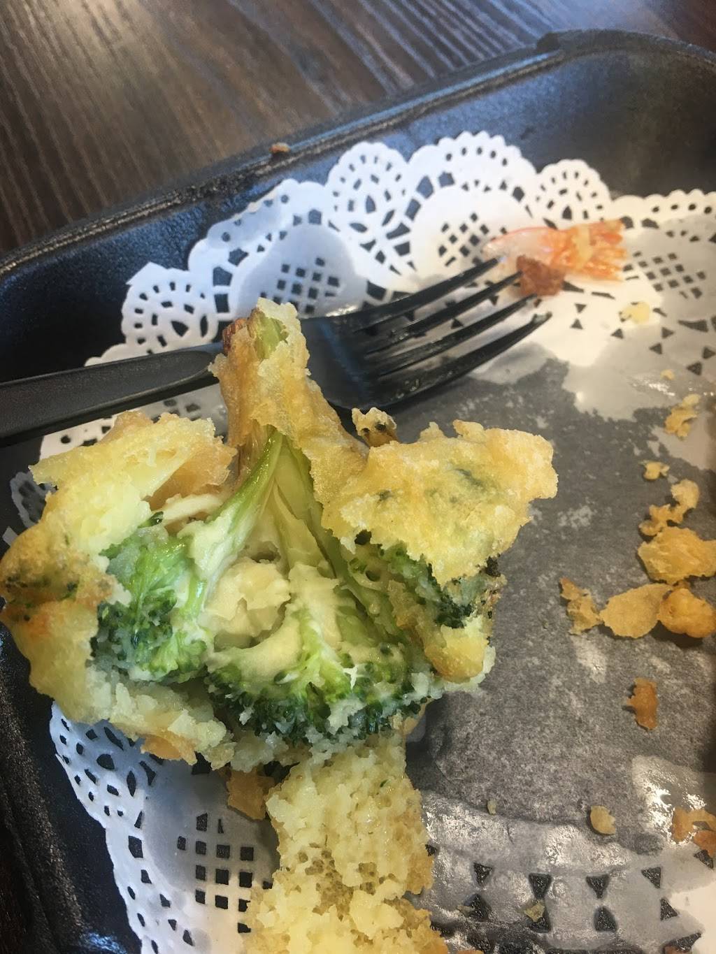 Yogis Grill | restaurant | 211 N Estrella Pkwy #102, Goodyear, AZ 85338, USA | 6026109644 OR +1 602-610-9644