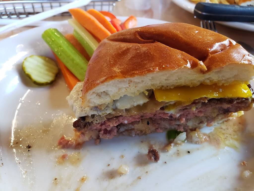 Old Chicago | restaurant | 6603 Eastman Ave, Midland, MI 48642, USA | 9894997979 OR +1 989-499-7979