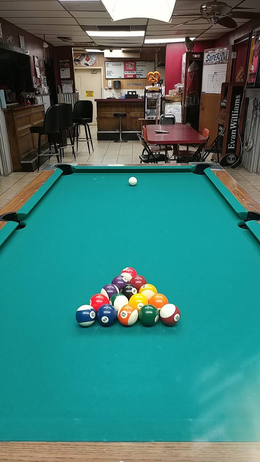 Jimmies Paddock | restaurant | 4740 Crain Hwy, White Plains, MD 20695, USA | 3019320371 OR +1 301-932-0371