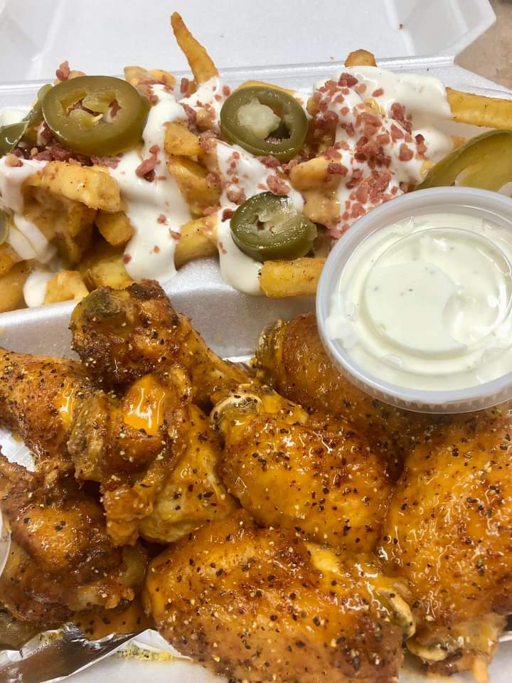 Wild West Wing Shack | restaurant | 489 Steele Station Rd, Steele, AL 35987, USA | 2563050028 OR +1 256-305-0028