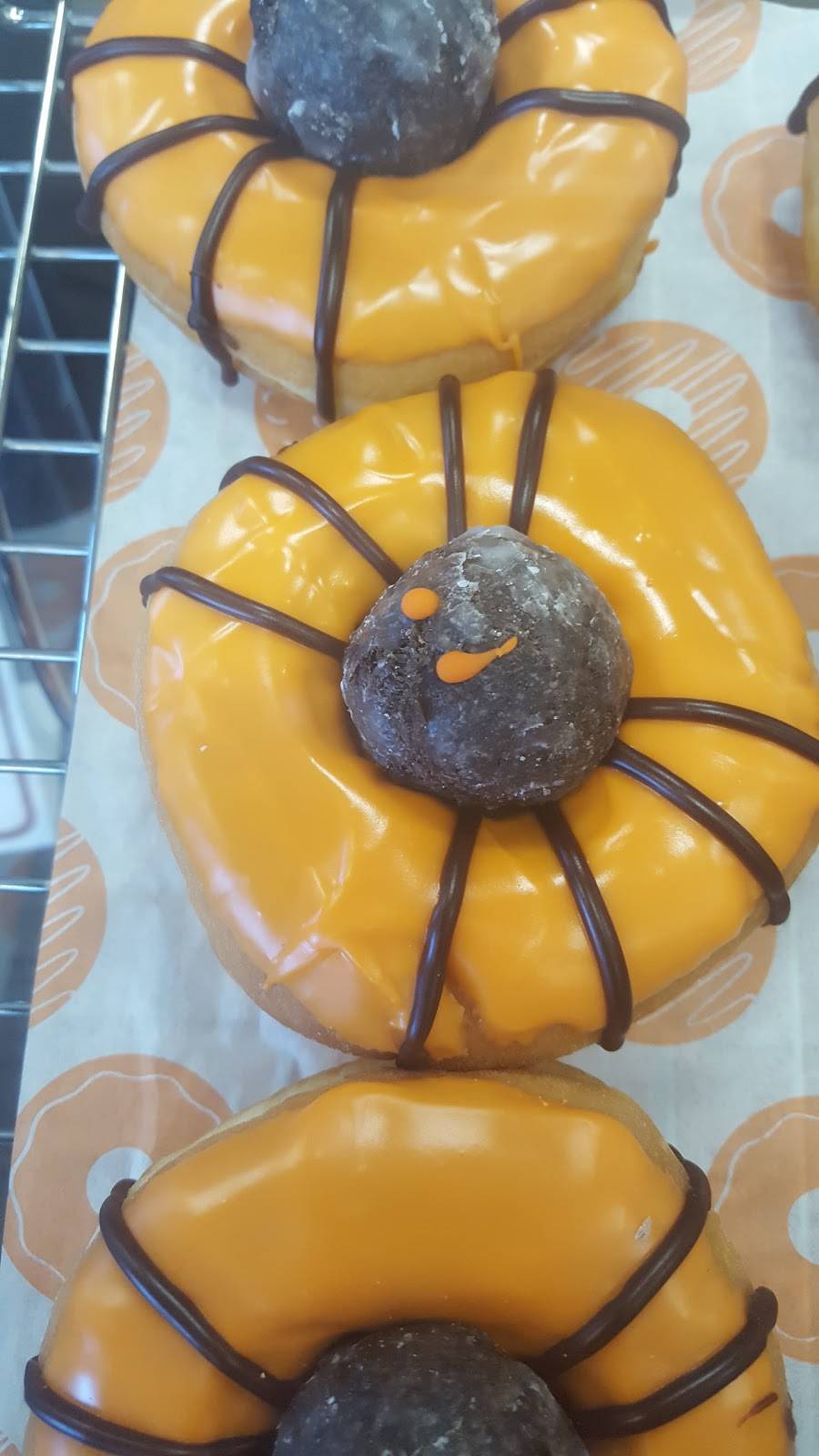 Dunkin | bakery | 41 Nashua Rd, Londonderry, NH 03053, USA | 6034371612 OR +1 603-437-1612