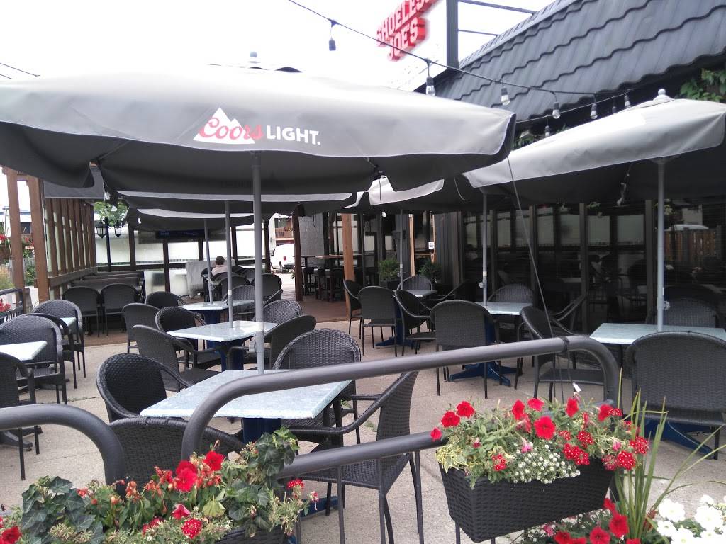 Shoeless Joes | restaurant | 367 Guelph St, Georgetown, ON L7G 4B6, Canada | 9058733157 OR +1 905-873-3157