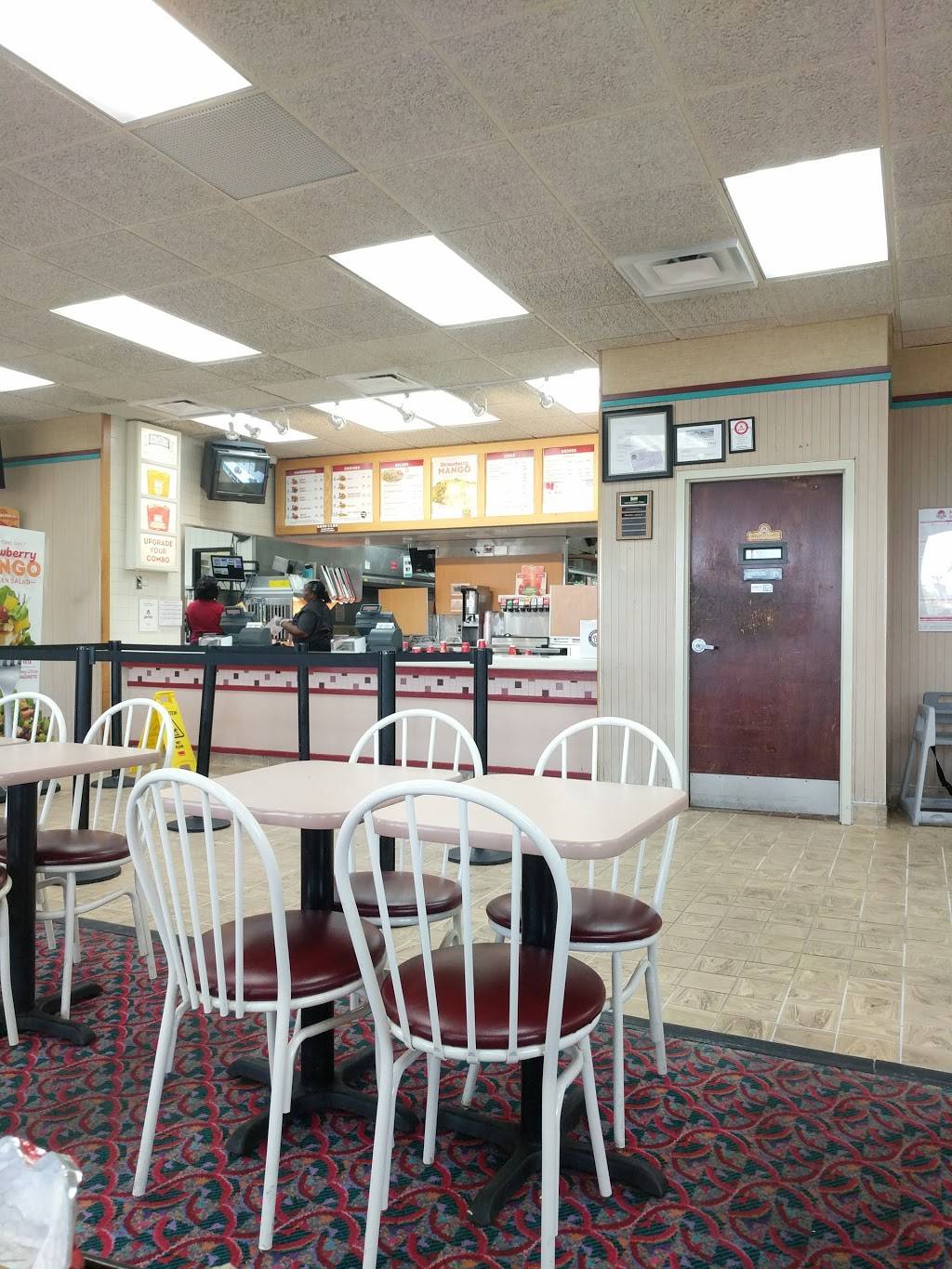 Wendys | restaurant | 8308 Annapolis Rd, New Carrollton, MD 20784, USA | 3017317625 OR +1 301-731-7625