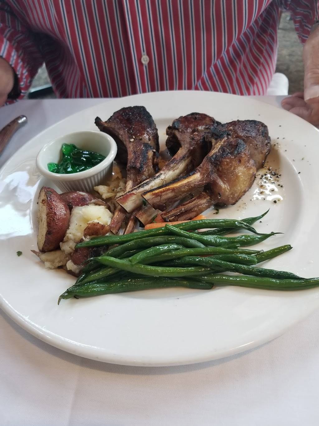 Bruno Seafood And Steak | restaurant | 11211, 11211 Galleria Avenue, Raleigh, NC 27614, USA | 9194356640 OR +1 919-435-6640