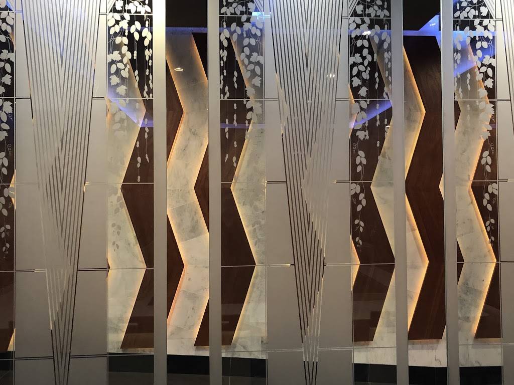 Kabuto Sushi & Hibachi | restaurant | 1 Choice Hotels Cricle R200, Rockville, MD 20850, USA | 3019787923 OR +1 301-978-7923