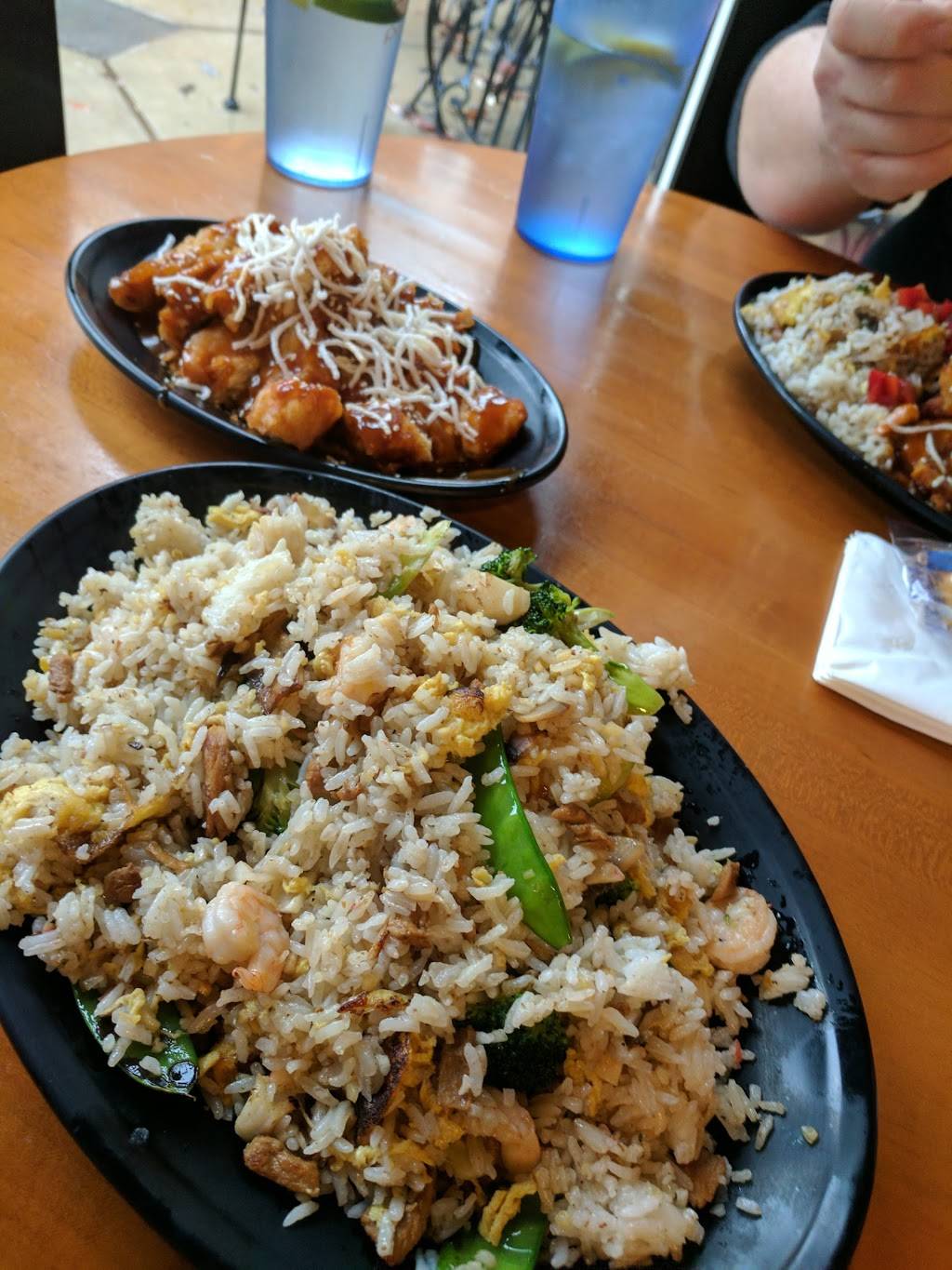 Chins Asia Fresh | restaurant | 8414 Old Sauk Rd, Middleton, WI 53562, USA | 6088277721 OR +1 608-827-7721