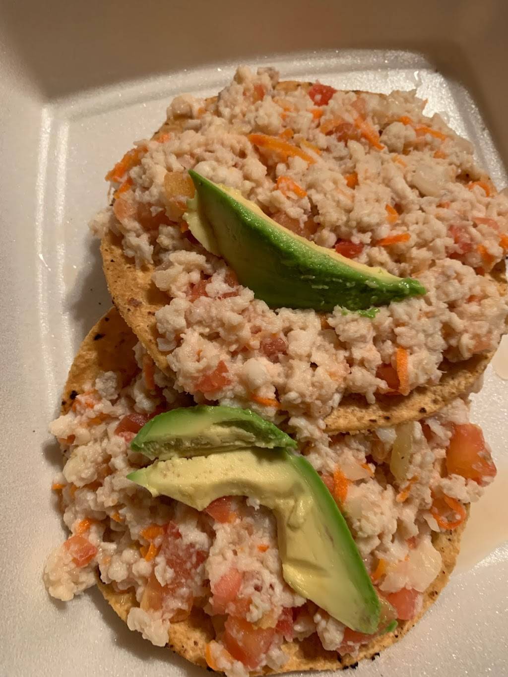 Mi Lindo Nayarit Mariscos | restaurant | 1020 E Florence Ave, Los Angeles, CA 90001, USA | 3235895109 OR +1 323-589-5109