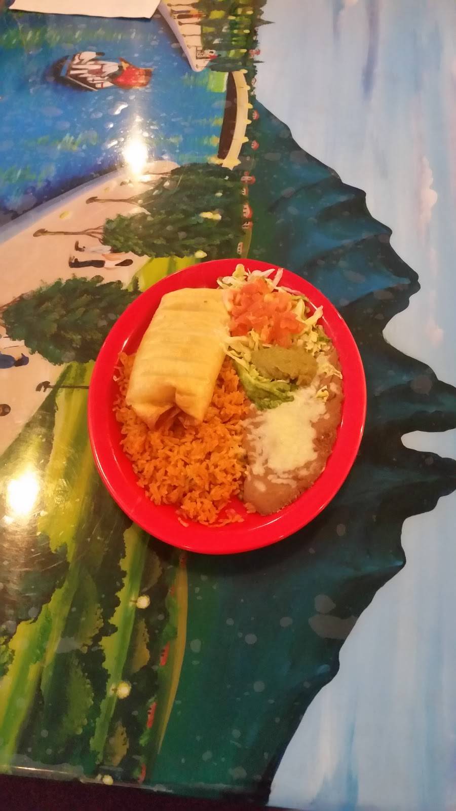 El Compadre | restaurant | 1608 Wilkins Way, Mitchell, IN 47446, USA | 8128490340 OR +1 812-849-0340