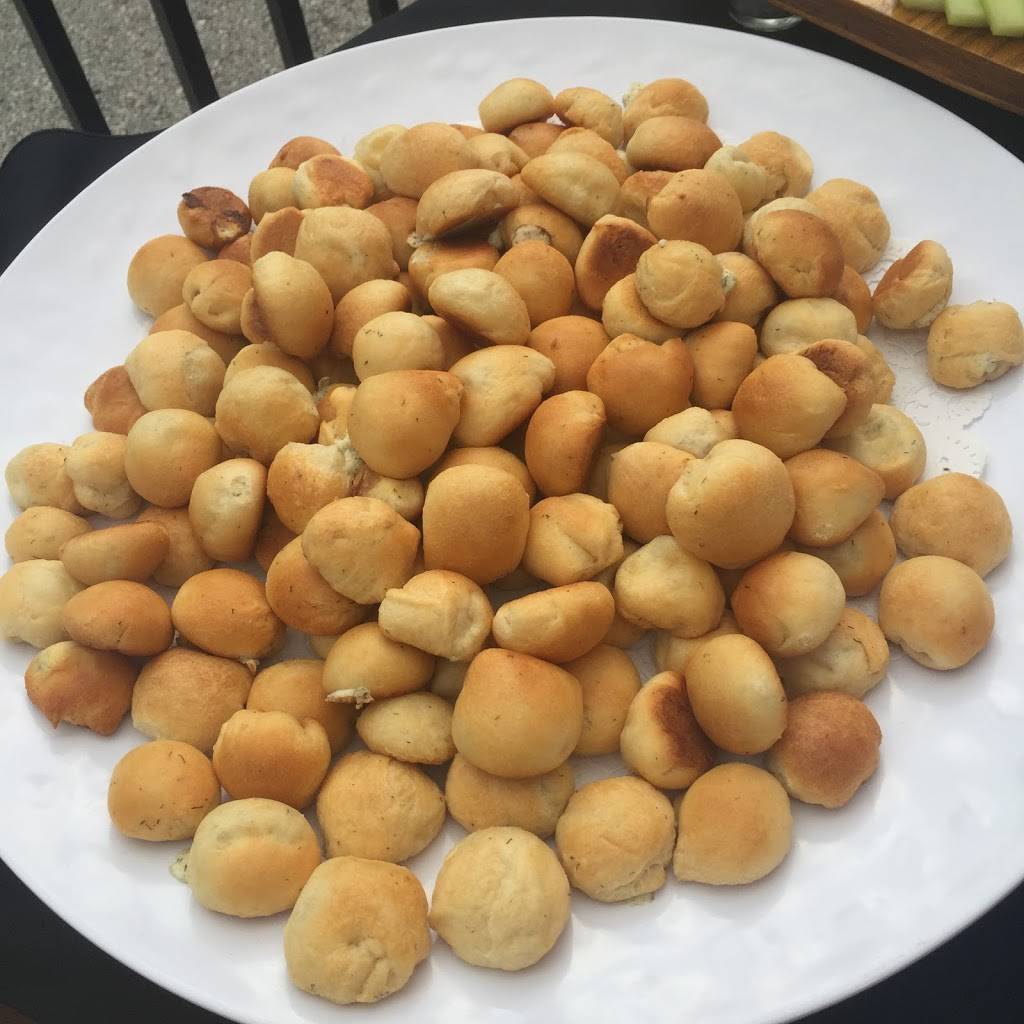 Dash of Salt n Pepper Catering | bakery | 10353 Cross Creek Blvd, Tampa, FL 33647, USA | 8134064907 OR +1 813-406-4907