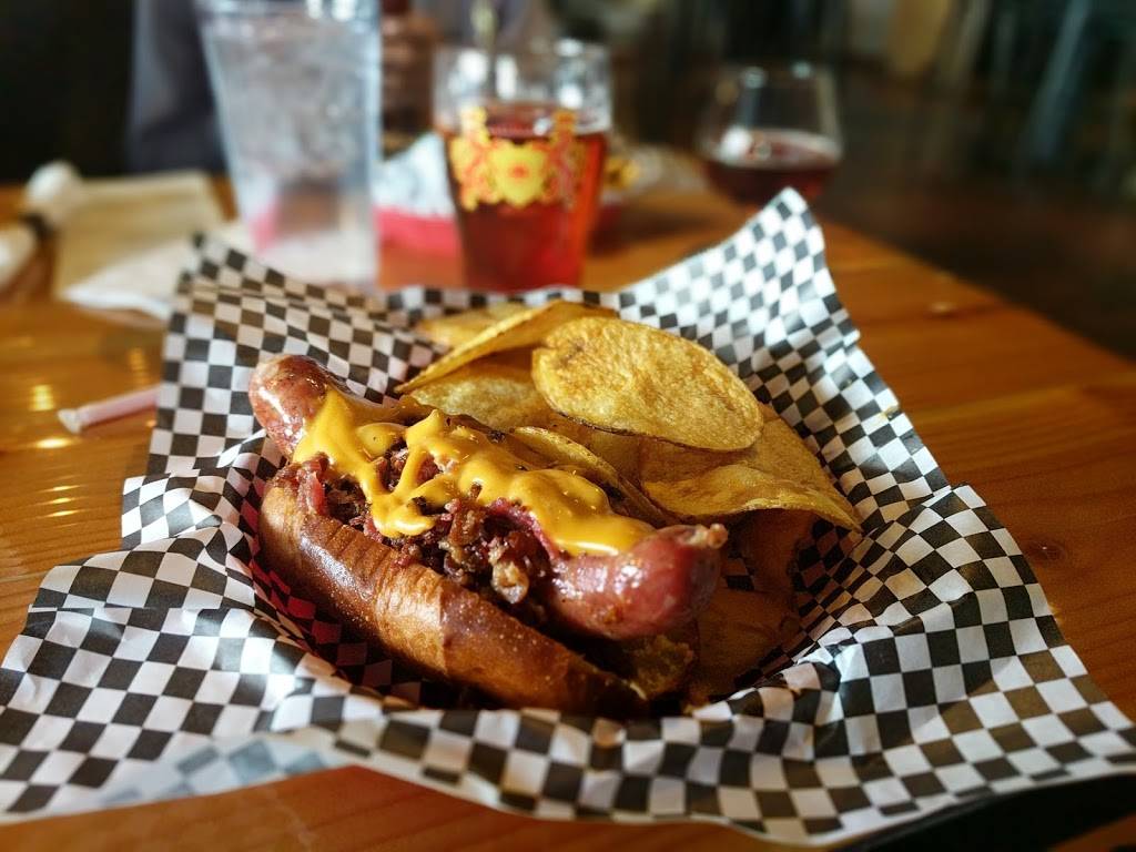 Dubina Brewing | restaurant | 17035 N 67th Ave #6, Glendale, AZ 85308, USA | 6234127770 OR +1 623-412-7770