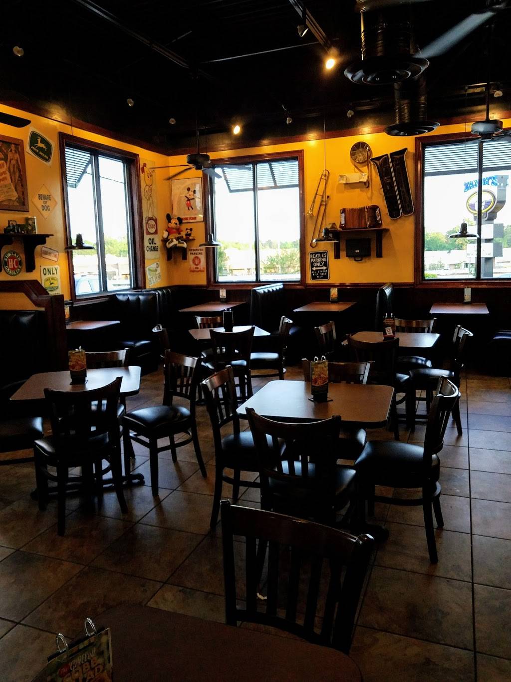 Zaxbys Chicken Fingers & Buffalo Wings | restaurant | 3490 Memorial Dr, Decatur, GA 30032, USA | 4042892386 OR +1 404-289-2386