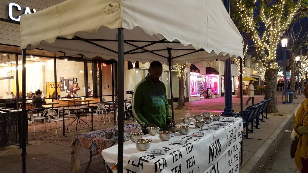 Chipotle Mexican Grill | restaurant | 1077 Broxton Ave, Los Angeles, CA 90024, USA | 3108244180 OR +1 310-824-4180