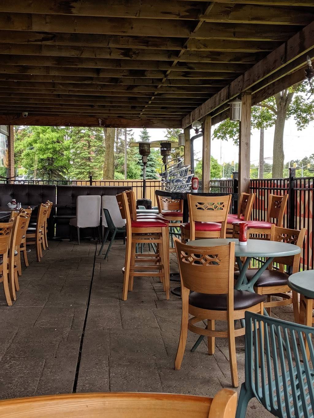 Golden Eggs | restaurant | 14 Lisa St #17, Brampton, ON L6T 4W2, Canada | 9054977955 OR +1 905-497-7955