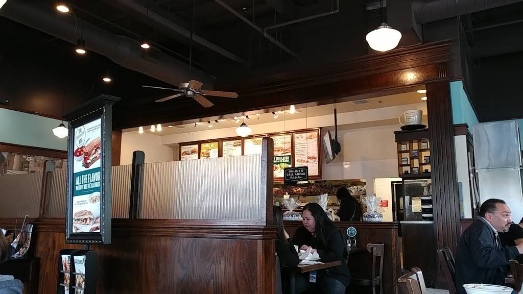 Corner Bakery Cafe | cafe | 2789 N Main St, Santa Ana, CA 92705, USA | 7145478834 OR +1 714-547-8834