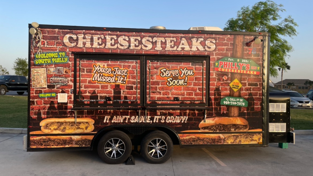 Philly’s Cheesesteaks 215 | restaurant | blv Near the Basketball courts, 4350 Tres Lagos Blvd, McAllen, TX 78504, USA | 9567107275 OR +1 956-710-7275