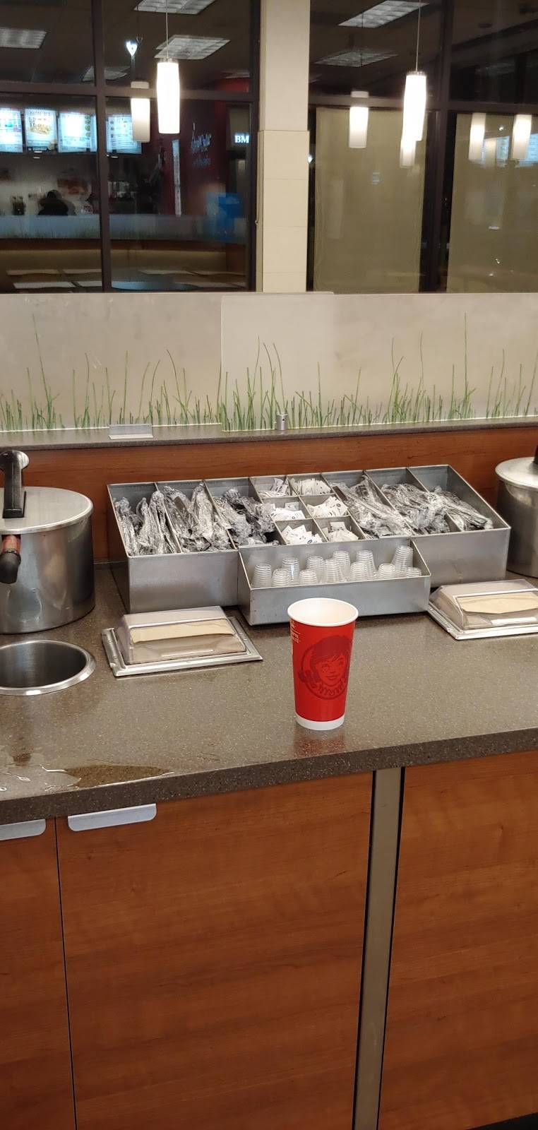 Wendys | restaurant | 8960 Hwy 50, Brampton, ON L6P 3A3, Canada | 9057928719 OR +1 905-792-8719