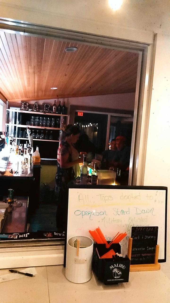 Jamestown Marina Cafe and Bar | restaurant | 3 E Ferry Wharf, Jamestown, RI 02835, USA | 4015604146 OR +1 401-560-4146