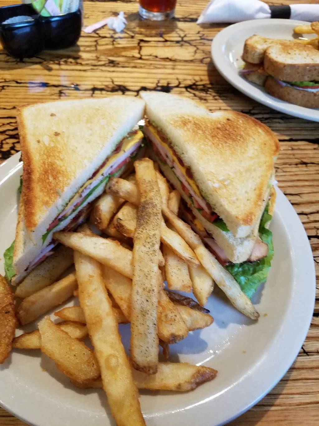 Wildflour Artisan Bakery & Grill | restaurant | 2000 FM2673, Canyon Lake, TX 78133, USA | 8309642159 OR +1 830-964-2159