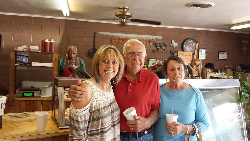 Bobs Bar-B-Que | restaurant | 1205 Pope St, Henderson, TX 75652, USA | 9036578301 OR +1 903-657-8301