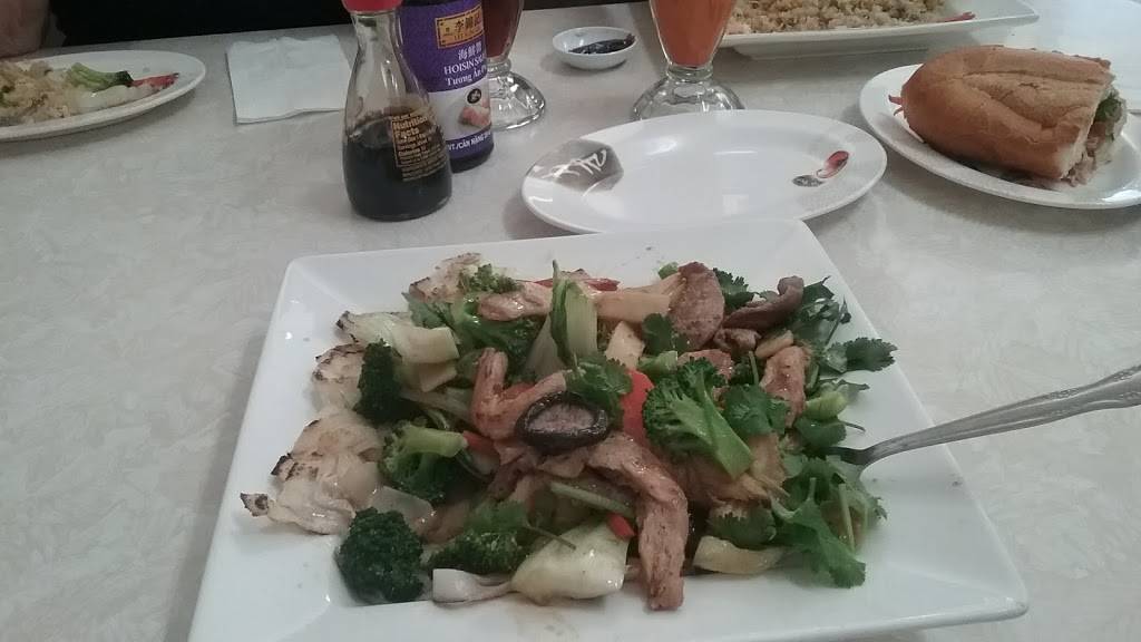 Phở 99 Vietnamese Restaurant | restaurant | 4557 La Sierra Ave, Riverside, CA 92505, USA | 9516882671 OR +1 951-688-2671