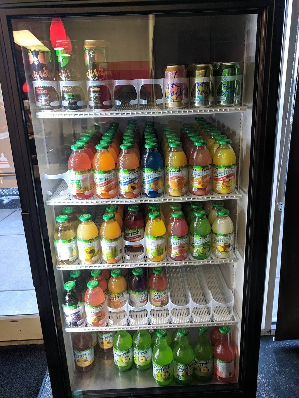 Capital Chicken | restaurant | 7698-B Richmond Hwy, Alexandria, VA 22306, USA | 5717775767 OR +1 571-777-5767