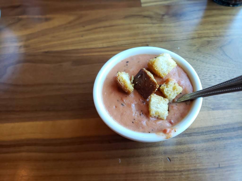 Presto Pasta | restaurant | 1860 Erringer Rd, Simi Valley, CA 93065, USA | 8056247756 OR +1 805-624-7756