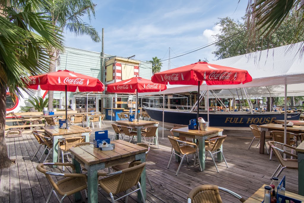 Sams Boat | restaurant | 5720 Richmond Ave., Houston, TX 77057, USA | 7137812628 OR +1 713-781-2628