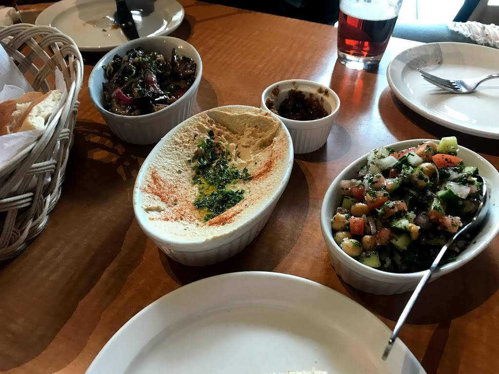 Mezzetta Restaurant & Tapas Br | restaurant | 681 St Clair Ave W, Toronto, ON M6C 1A7, Canada | 4166585687 OR +1 416-658-5687