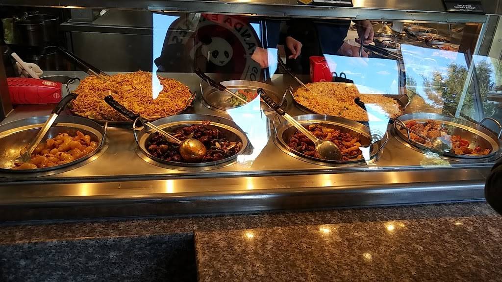 Panda Express | restaurant | 90 Niblick Rd, Paso Robles, CA 93446, USA | 8052267603 OR +1 805-226-7603