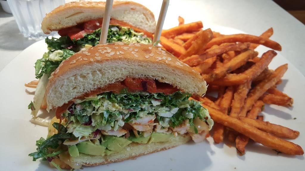 Northstar Cafe in Beechwold | restaurant | 4241 N High St, Columbus, OH 43214, USA | 6147842233 OR +1 614-784-2233