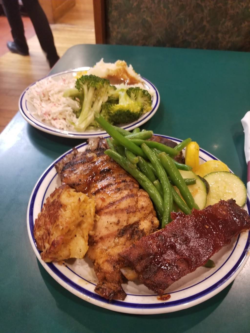 Wood Grill Buffet | restaurant | 576 Branchlands Blvd, Charlottesville, VA 22901, USA | 4349755613 OR +1 434-975-5613