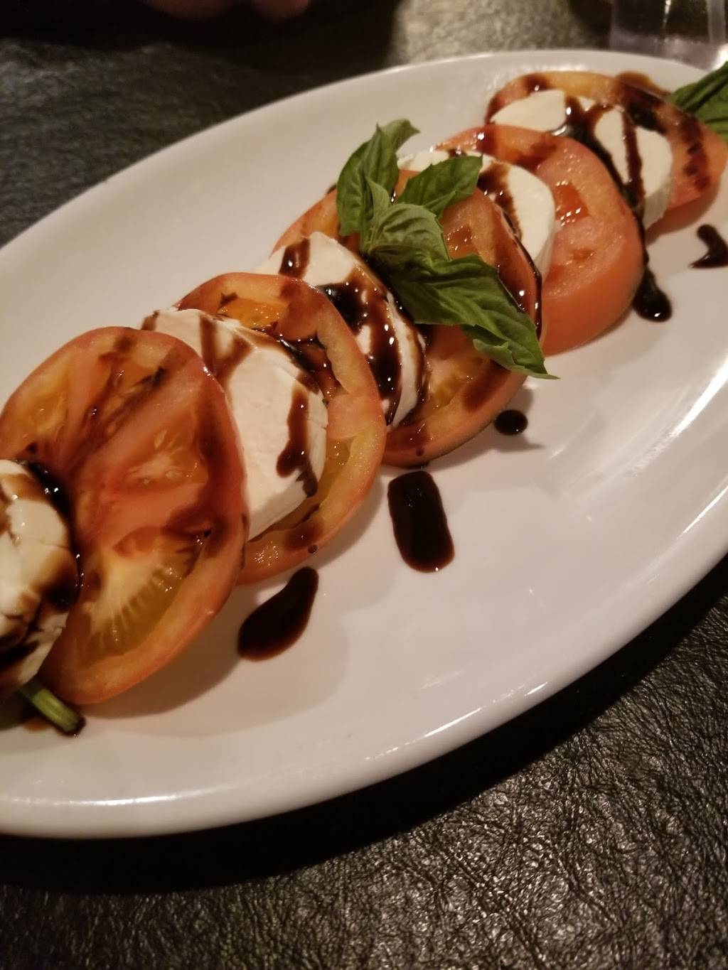 Taste of Italy | restaurant | 1235 East Pkwy, Gatlinburg, TN 37738, USA | 8653251750 OR +1 865-325-1750