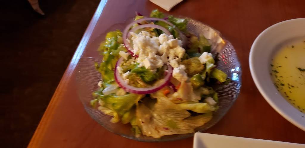 Oxfords Casual Dining | restaurant | 2 Millbury Blvd, Oxford, MA 01540, USA | 5089871567 OR +1 508-987-1567