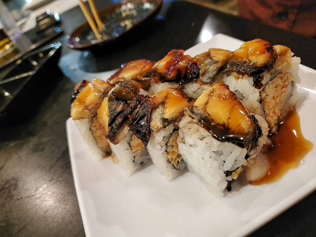 Sasa Sushi | restaurant | 7408, 7450 W Cheyenne Ave Suite #118, Las Vegas, NV 89129, USA | 7023969760 OR +1 702-396-9760