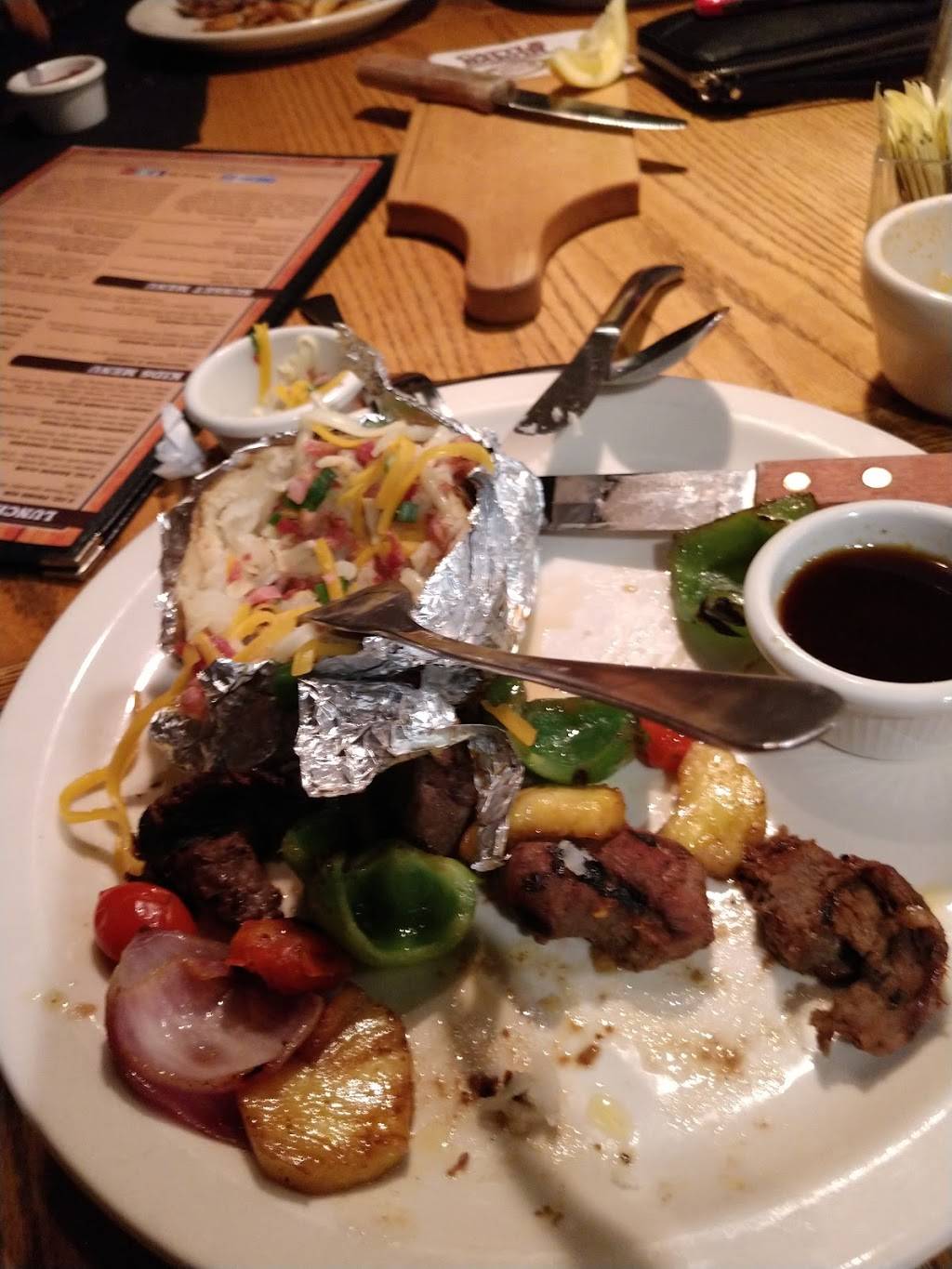 Cattle Baron | restaurant | 1700 Airway Blvd, El Paso, TX 79925, USA | 9157796633 OR +1 915-779-6633