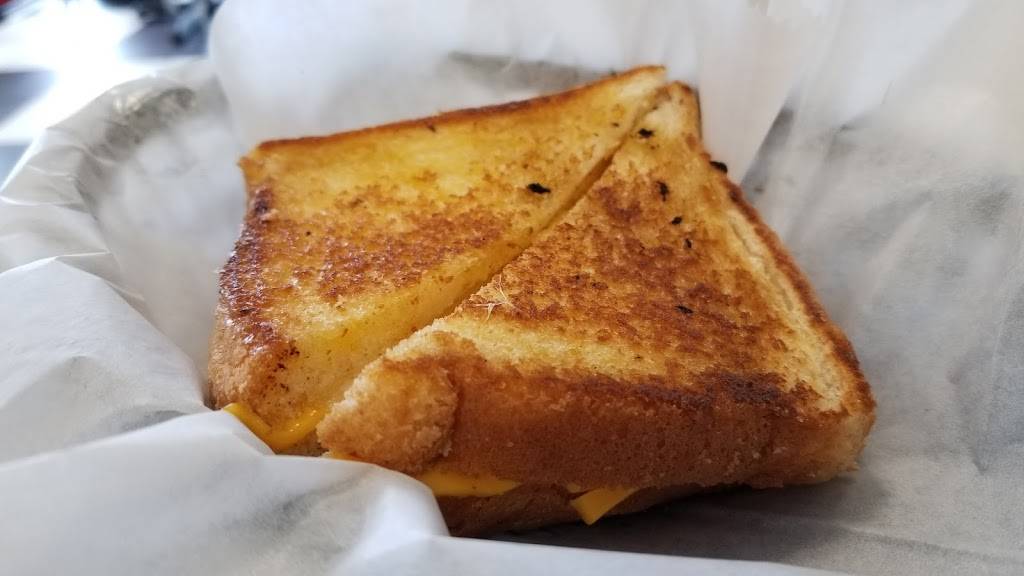 Hwy 55 Burgers Shakes & Fries | restaurant | 2041 Wall St, Spring Hill, TN 37174, USA | 6152411003 OR +1 615-241-1003