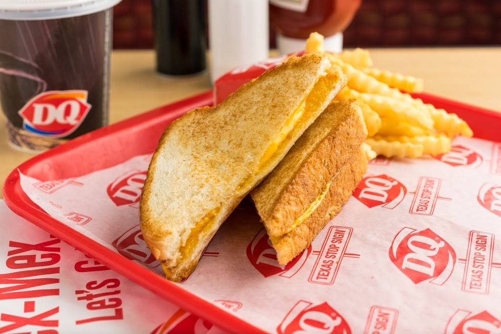 Dairy Queen Store | restaurant | 105 W US Hwy 80, Forney, TX 75126, USA | 9725522215 OR +1 972-552-2215