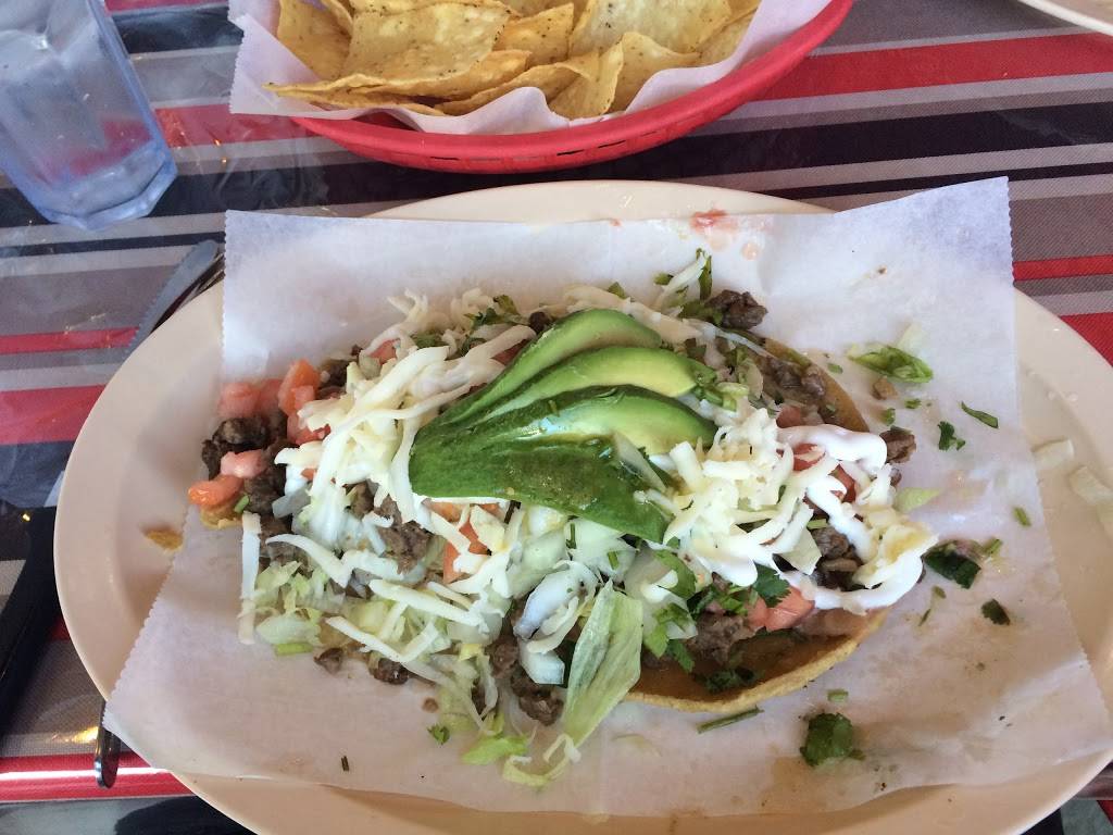 El Paisano Tacos | meal takeaway | 2429 W Division St, Chicago, IL 60622, USA | 7732921002 OR +1 773-292-1002