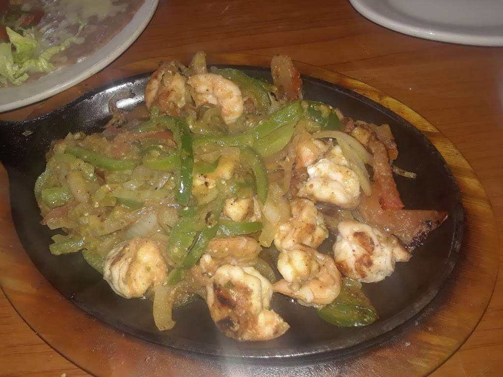 Sol Azteca | restaurant | 807 1st St N, Alabaster, AL 35007, USA | 2056210751 OR +1 205-621-0751