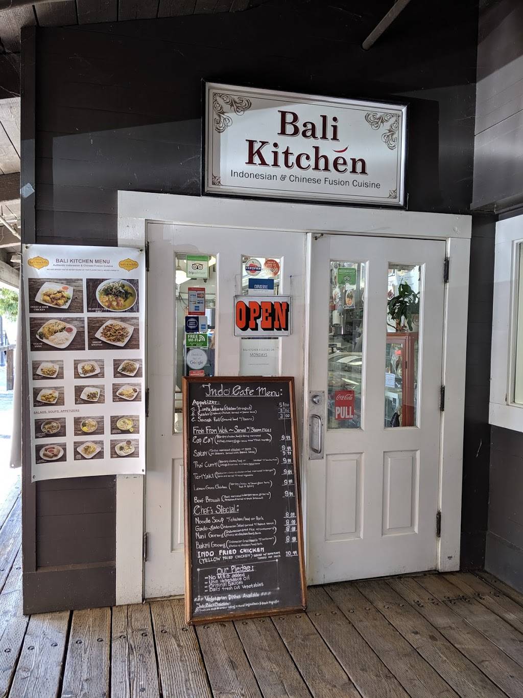 Bali Kitchen | cafe | 1100 Front St STE 150, Sacramento, CA 95814, USA | 9164464008 OR +1 916-446-4008